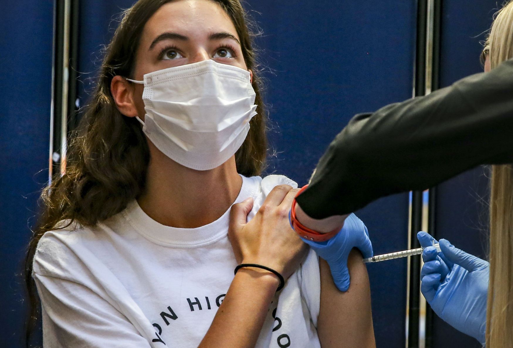 Clayton HS students ages 16 and up get fully vaccinated